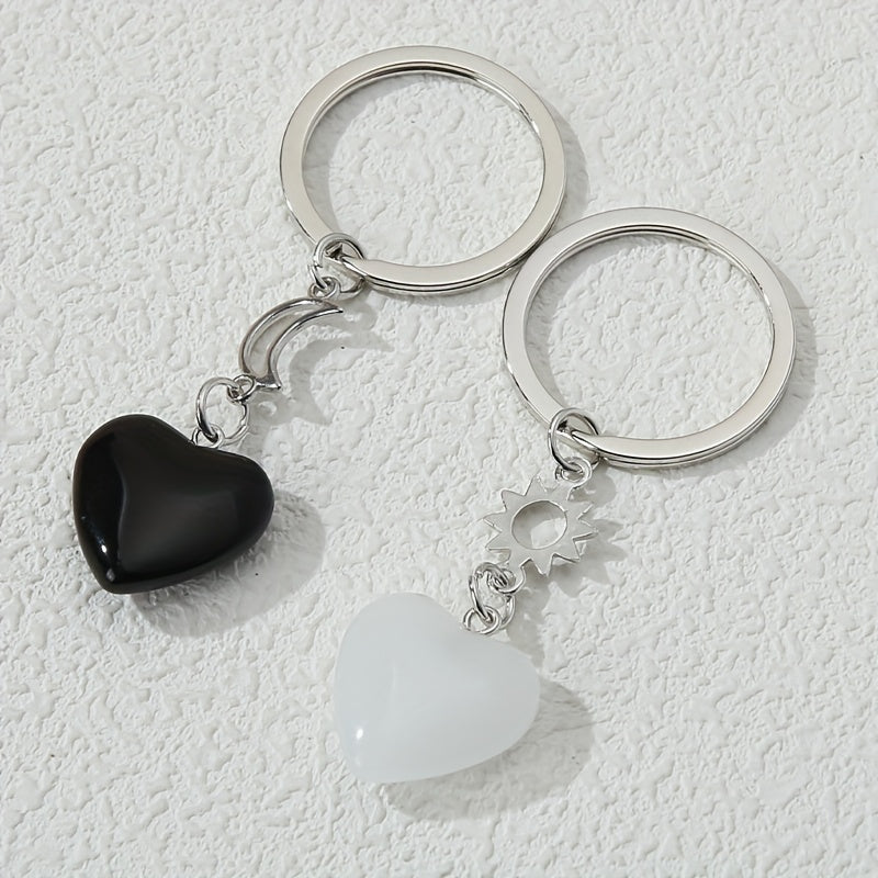 2pcs Heart Stone Keychain Moon & Sun Key Ring Purse Bag Backpack Car Key Charm BFF Friends Couples Valentine's Day Gift