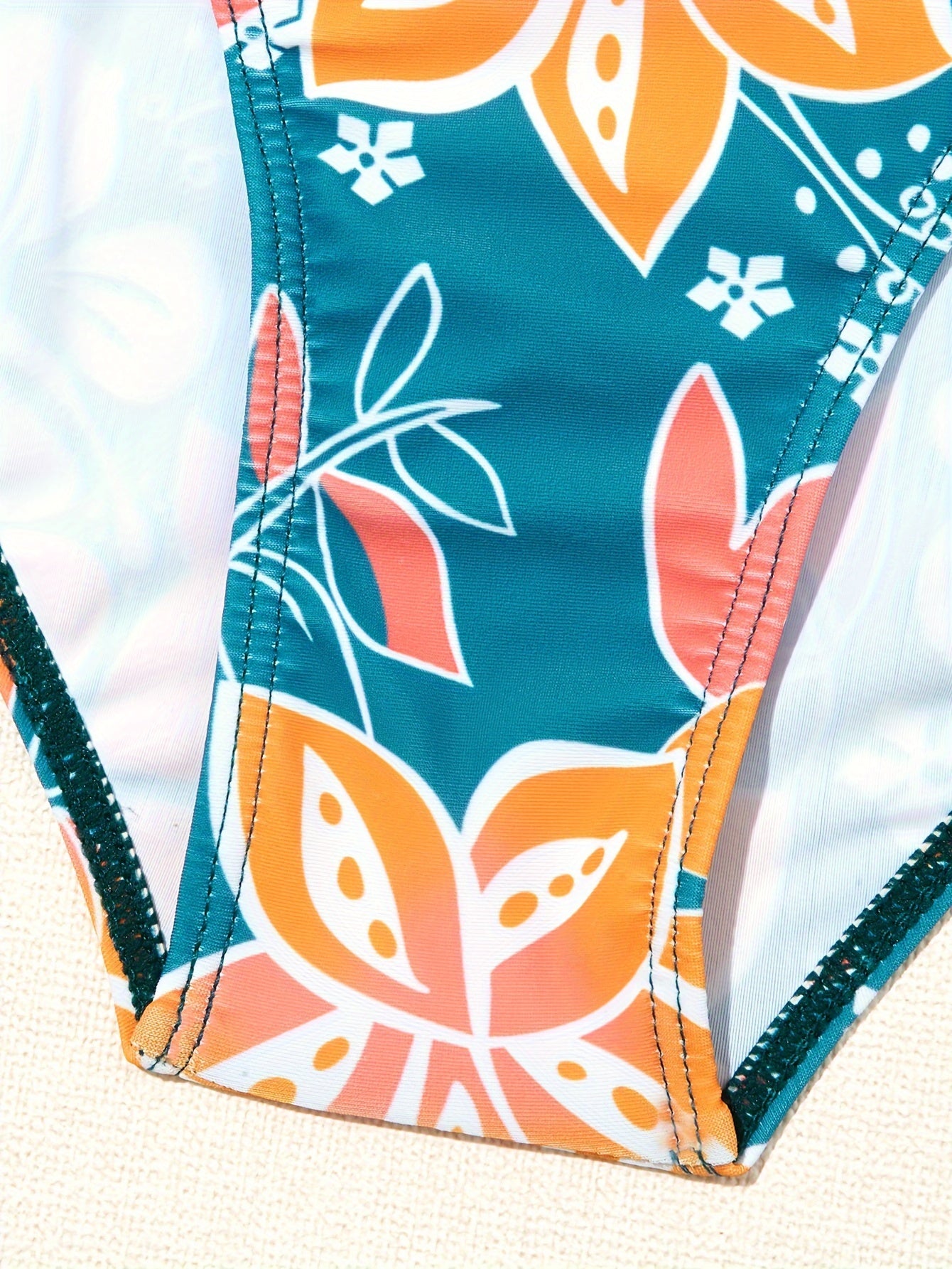 Two-piece High-waisted Women's Bikini Set, Floral Print, Adjustable Straps, Comfort Fit, Tropical Design, Summer Beachwear, Poolside Fashion