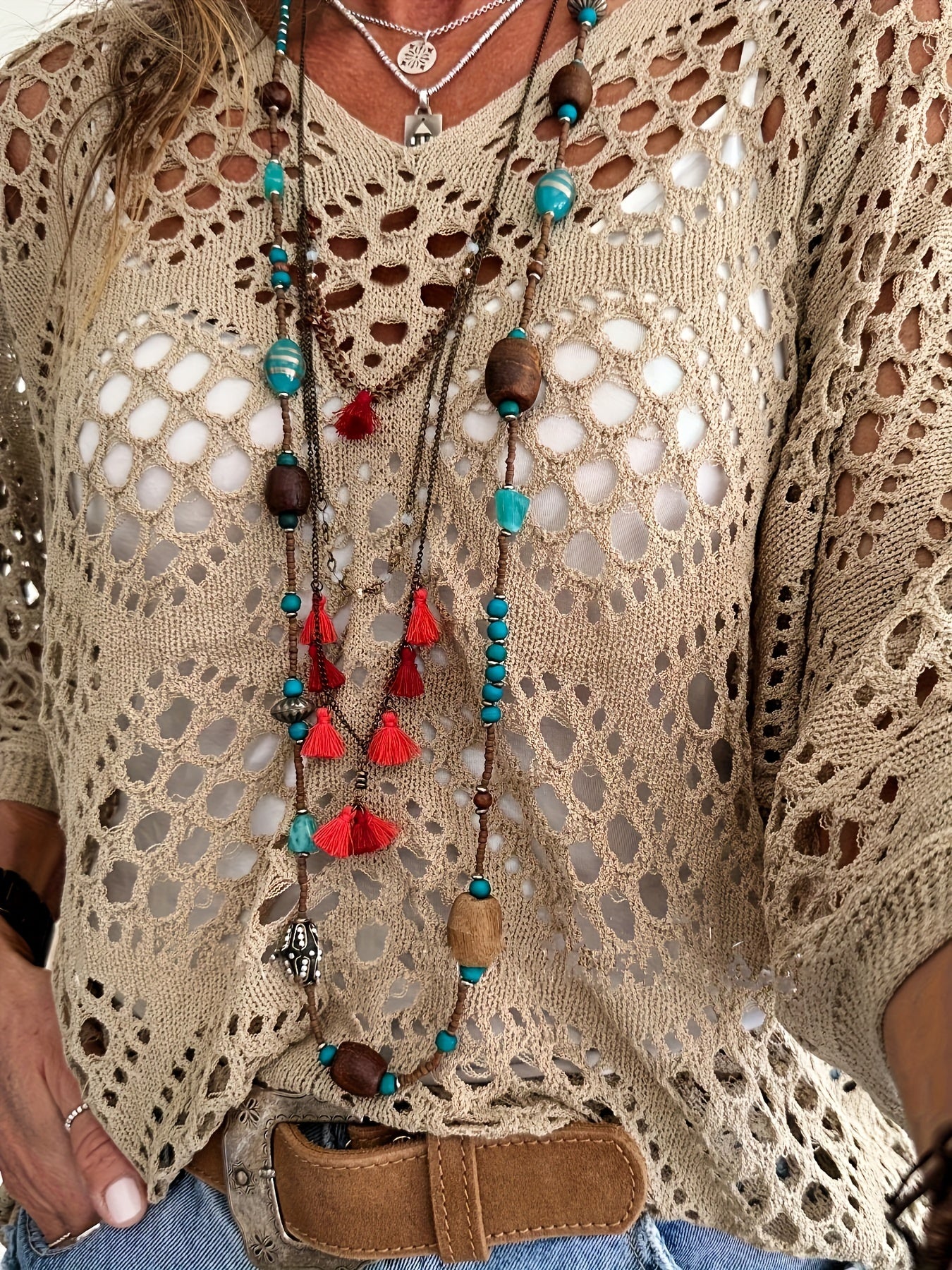 Elegant V-Neck Hollow Knit Sweater - Chic Beachwear with Micro-Elastic Fabric, Argyle & Solid Patterns, Perfect for Summer