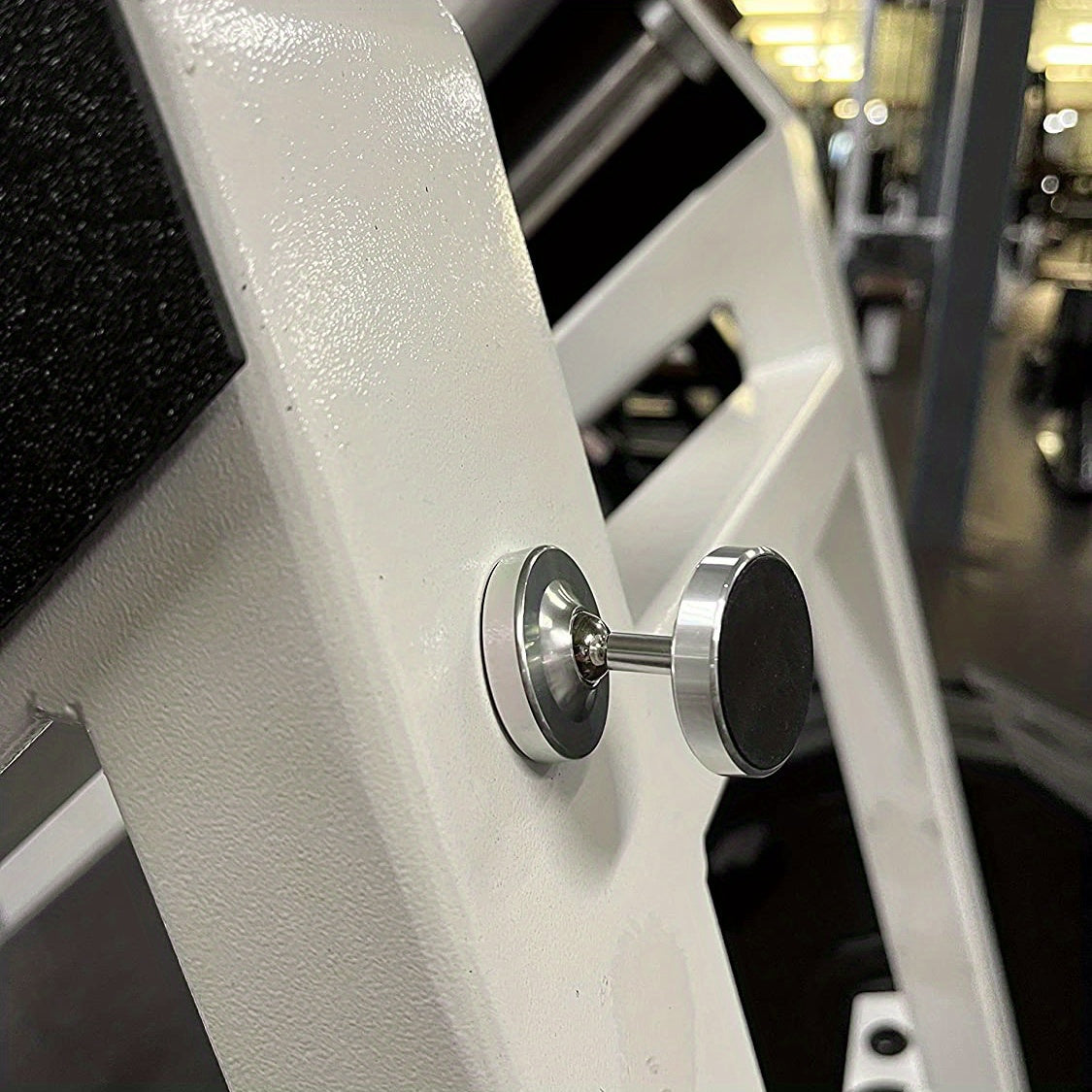 Universal Magnetic Phone Mount Holder - Seamless Connection, Secure Grip for Gym & Car - Strong, Impact-Resistant, Hands-Free Convenience