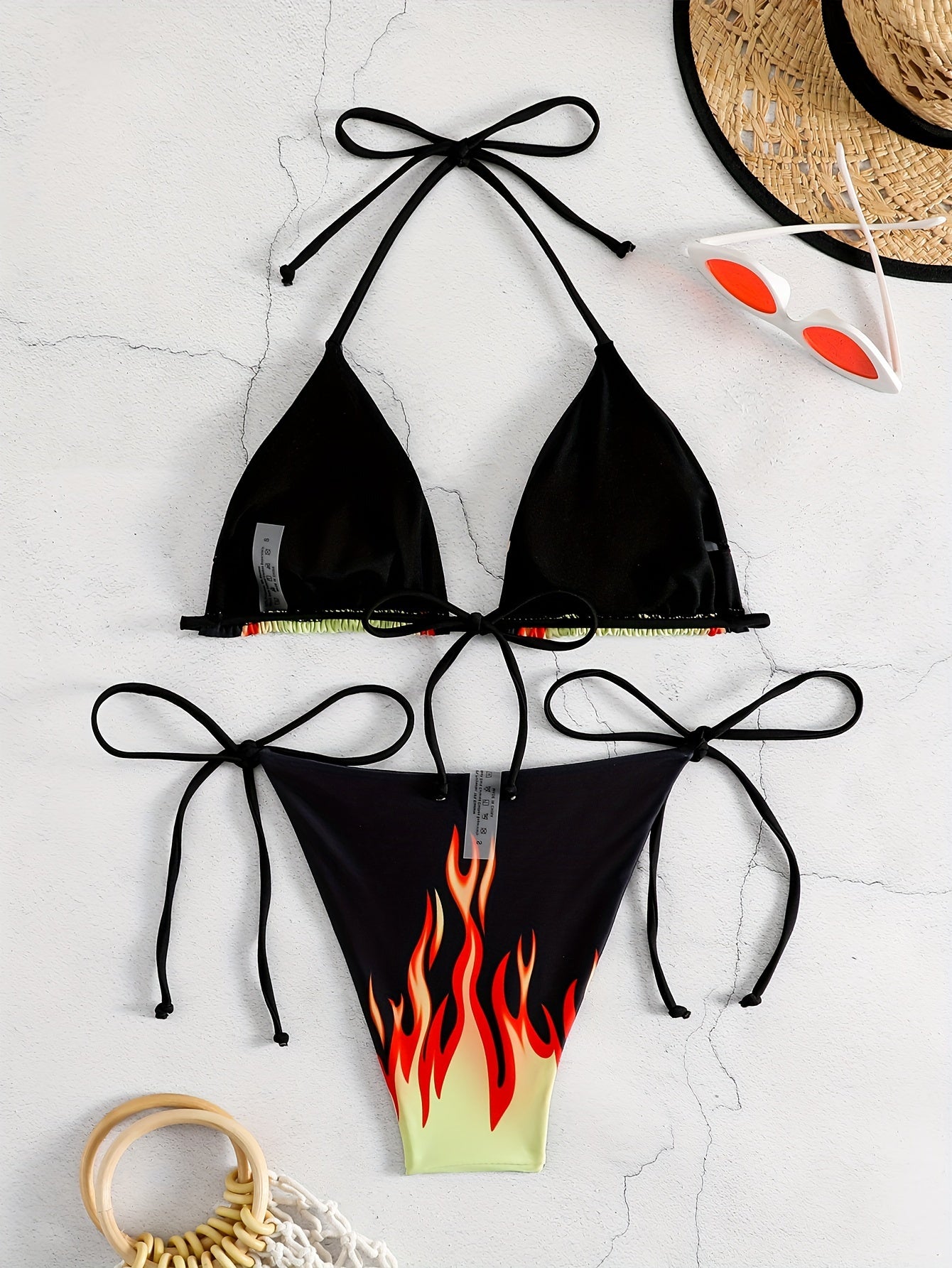 Flame Print Two-Piece Bikini Swimsuit, Beachwear, Women's Swimwear, Fire Design Bathing Suit, Adjustable Tie, Summer Fashion